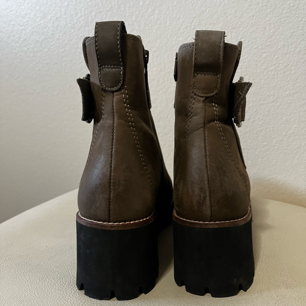 Blondo Dagger Waterproof Leather Brown Ankle  Boot Women’s Size 10 - Picture 5 of 9